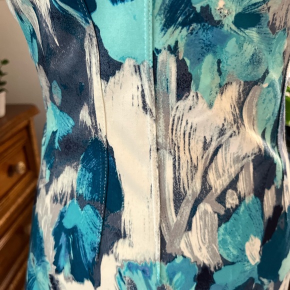 Elie Tahari dress - Picture 10 of 13